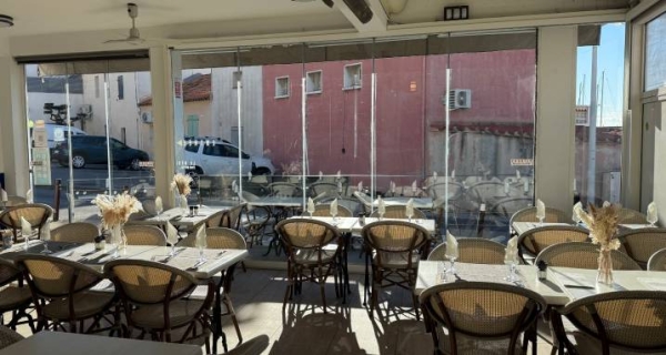 restaurant martigues vue mer - restaurant poisson martigues - restaurant port de carro - soirée martigues